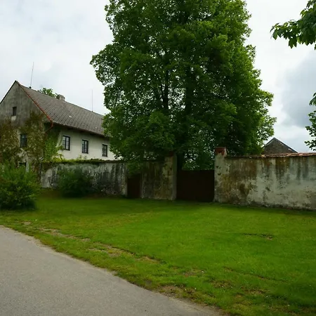 Penzion Obecna Skola