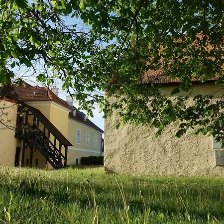 Penzion Obecna Skola