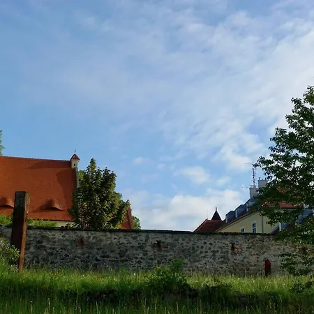 Penzion Obecna Skola Πανσιόν